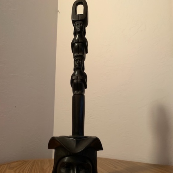 Vintage,wooden ,large ladle totem pole - Picture 3 of 4